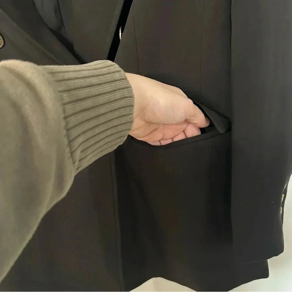 Elie Tahari Double Breasted Long Sleeve Black Blazer Jacket Size 8 NWT - Picture 5 of 10
